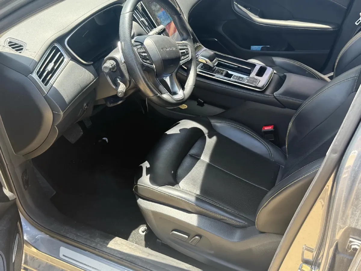 2020 Roewe i6 MAX 1.5T 173HP L4 7DCT,autocango,china used car exporter,china ev exporter,chinese used car exporter,chinese used ev exporter