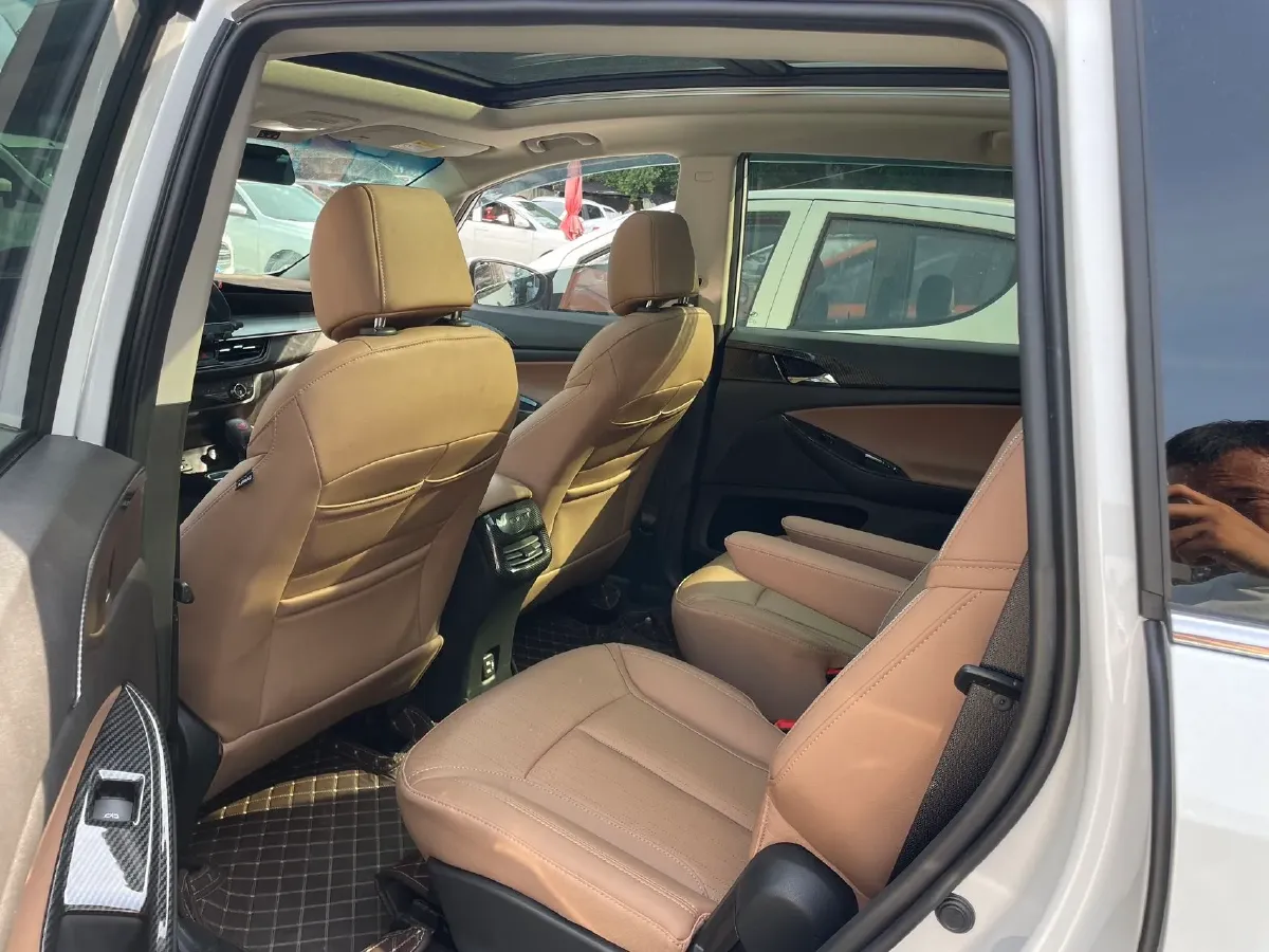 2021 Buick GL6 1.3T 163HP L3 6AT,autocango,china used car exporter,china ev exporter,chinese used car exporter,chinese used ev exporter