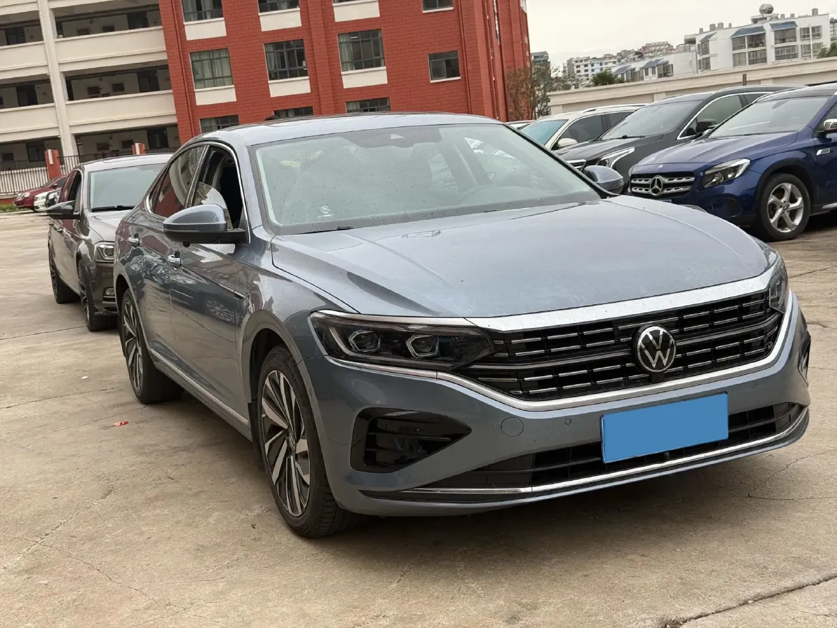 2022 Xpeng P7 BEV 60.2KWH,autocango,china used car exporter,china ev exporter,chinese used car exporter,chinese used ev exporter