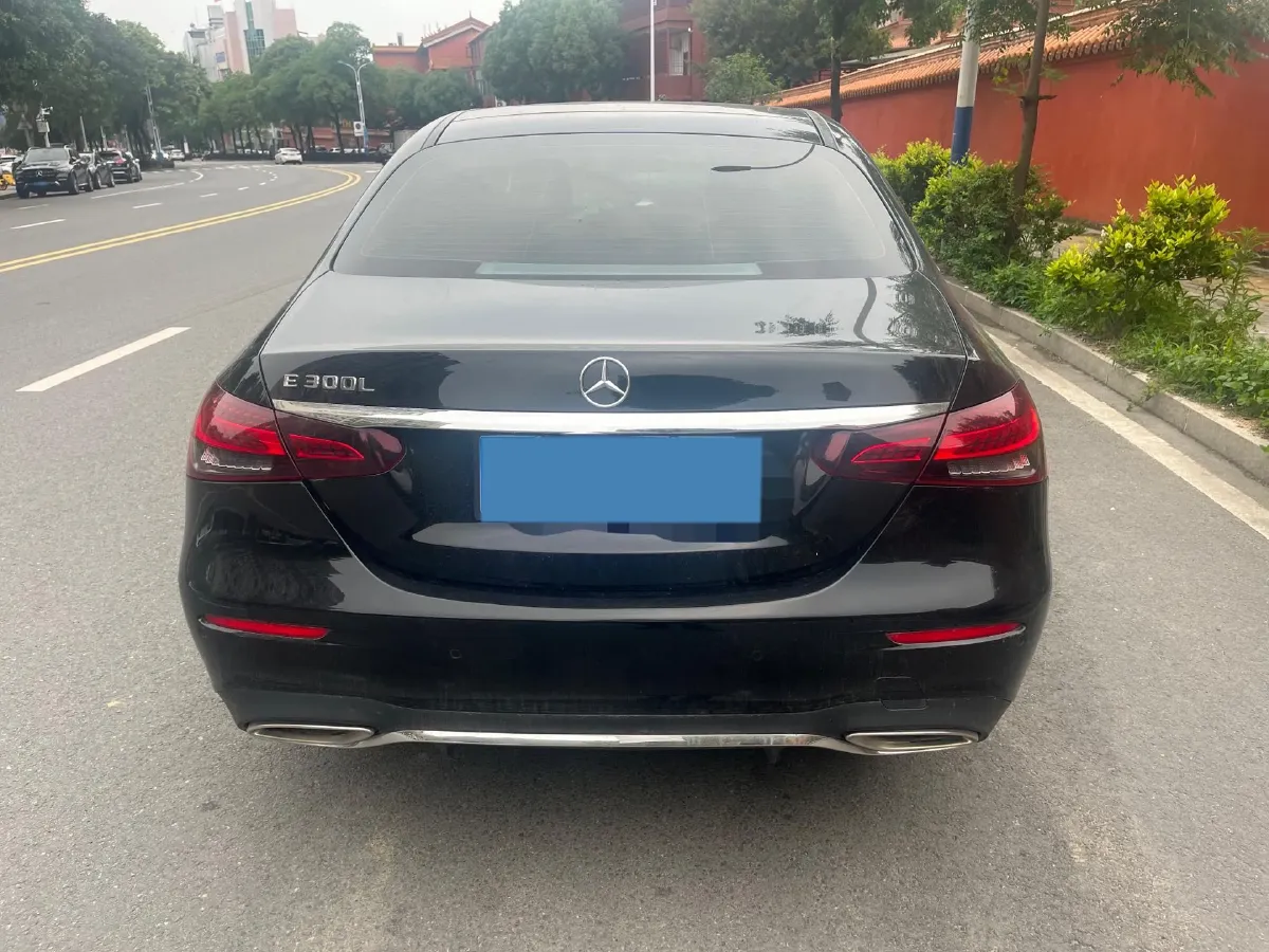 2021 Mercedes-Benz E Class 2.0T 258HP L4 9AT,autocango,china used car exporter,china ev exporter,chinese used car exporter,chinese used ev exporter
