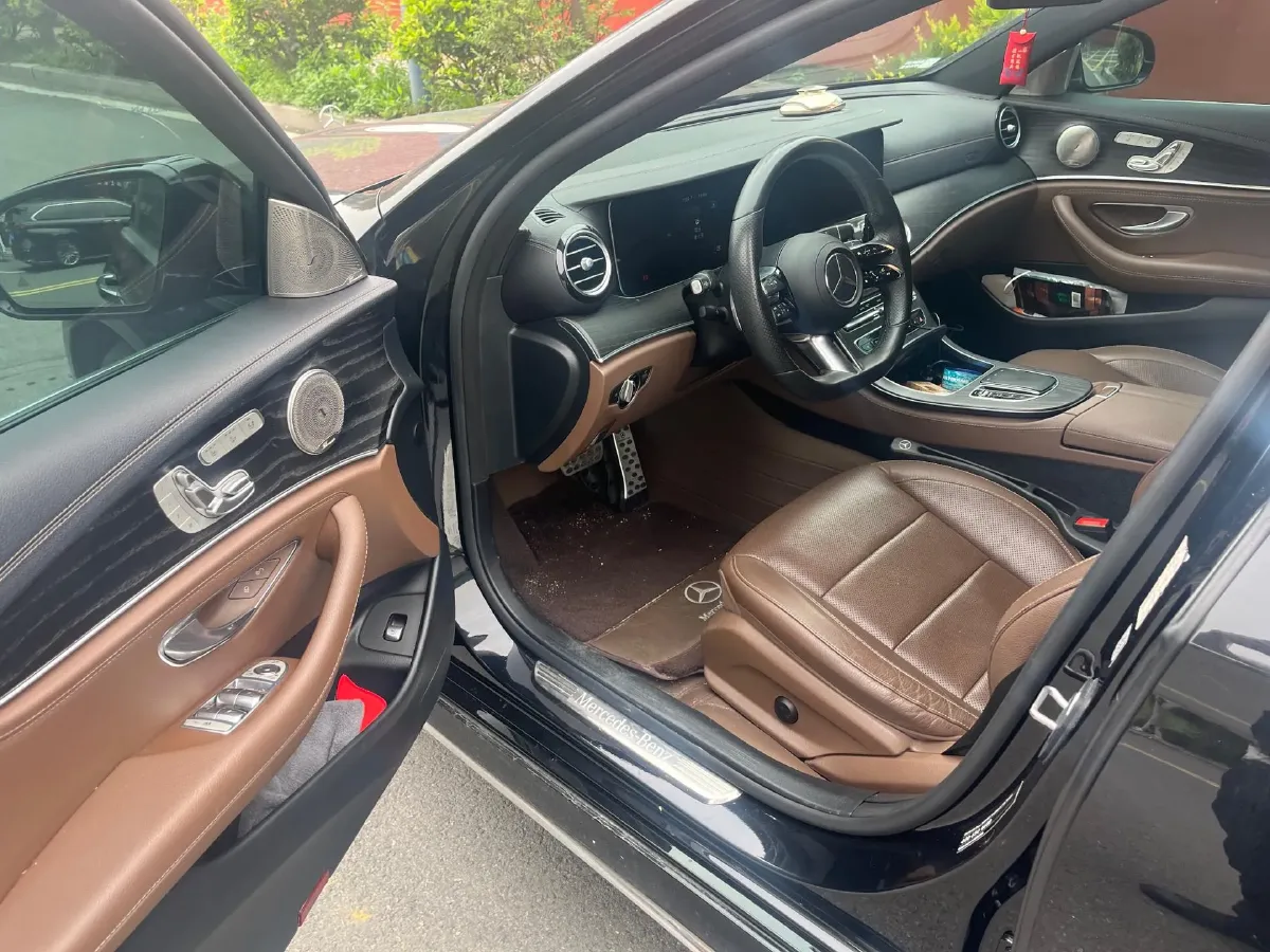 2021 Mercedes-Benz E Class 2.0T 258HP L4 9AT,autocango,china used car exporter,china ev exporter,chinese used car exporter,chinese used ev exporter