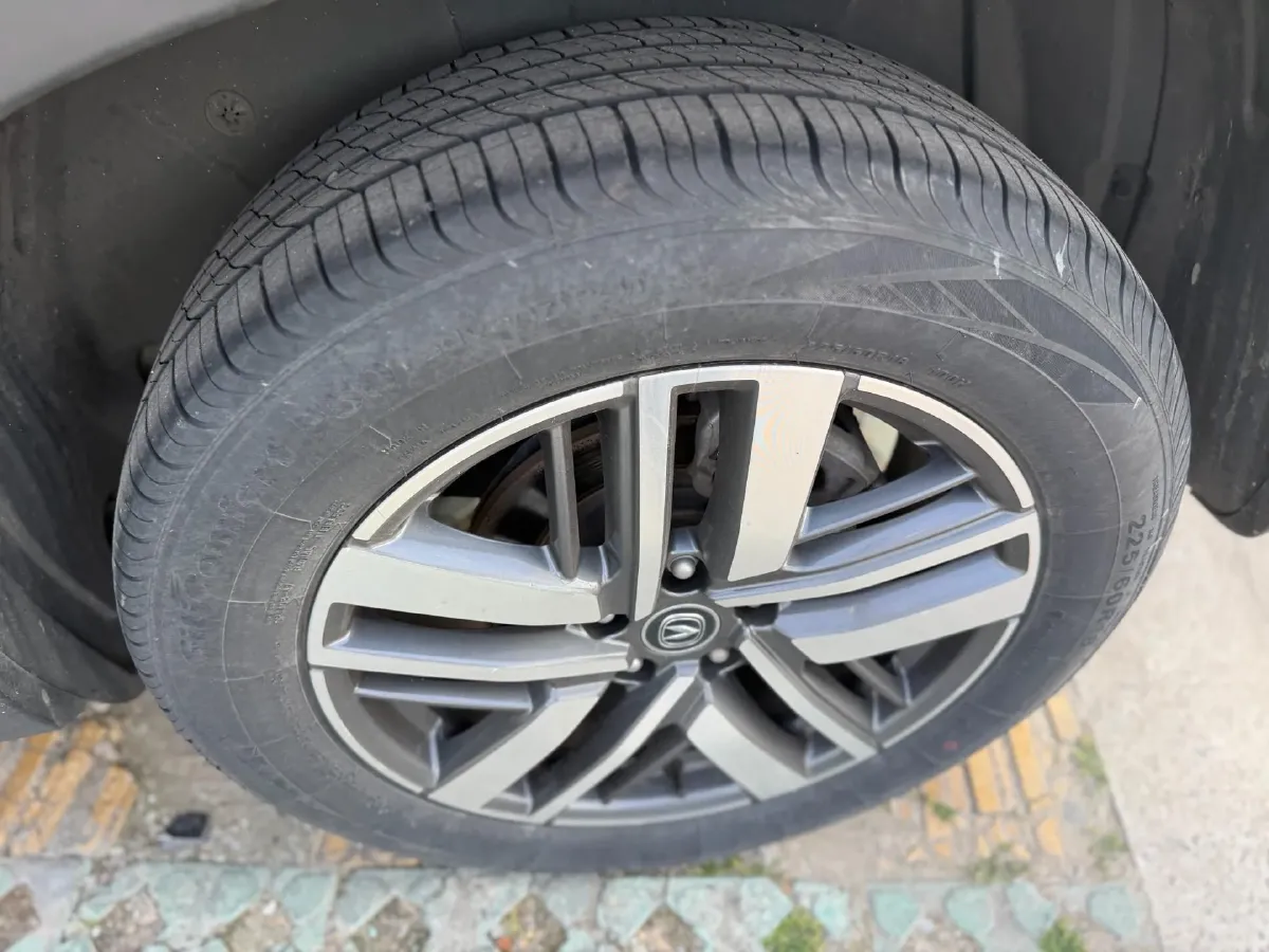 2022 ChangAn CS75 1.5T 180HP L4 7DCT,autocango,china used car exporter,china ev exporter,chinese used car exporter,chinese used ev exporter