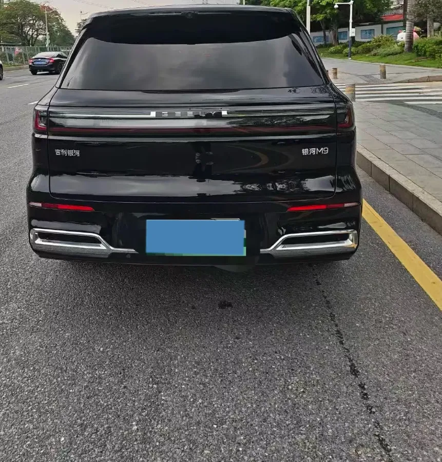2025 Geely Galaxy M9 1.5T 163HP L4 3DHT PHEV,autocango,china used car exporter,china ev exporter,chinese used car exporter,chinese used ev exporter