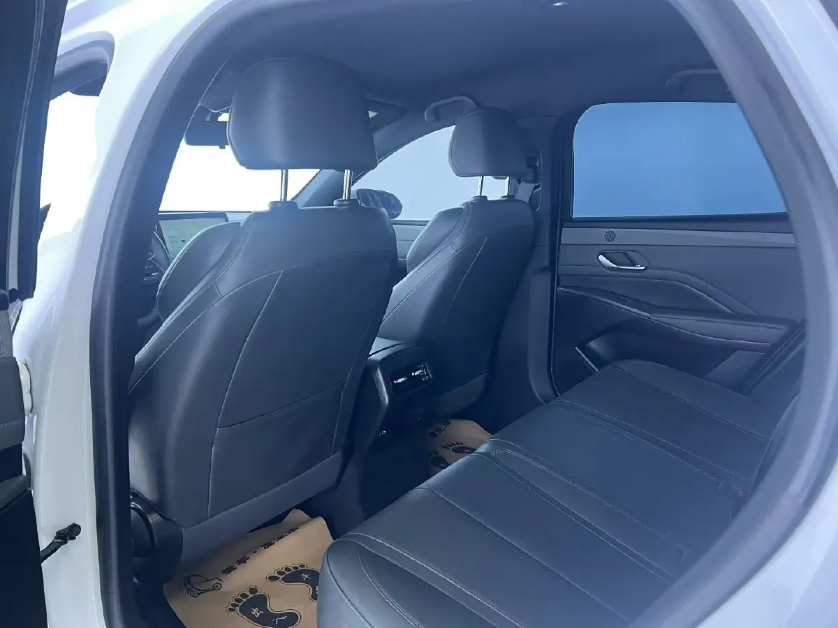 2025 BYD Qin Plus 1.5L 101HP L4 E-CVT PHEV 7.68KWH,autocango,china used car exporter,china ev exporter,chinese used car exporter,chinese used ev exporter