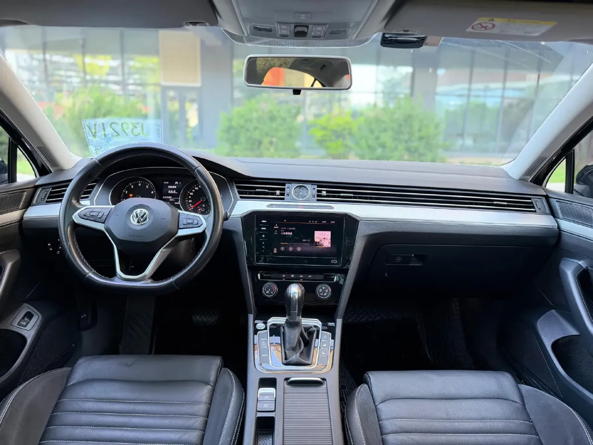 2020 Volkswagen Magotan 1.4T 150HP L4 7DCT,autocango,china used car exporter,china ev exporter,chinese used car exporter,chinese used ev exporter