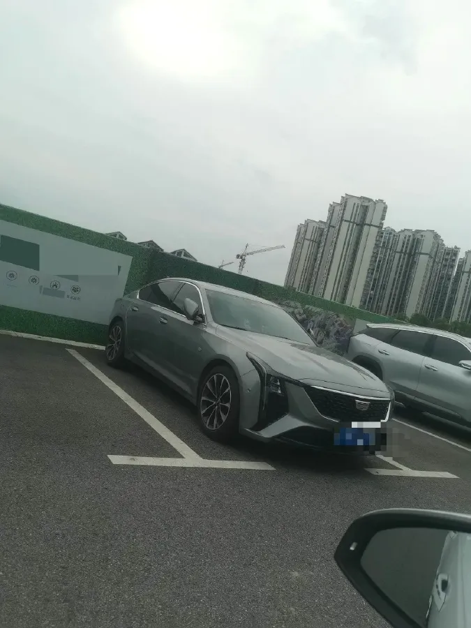 2025 Cadillac CT5 2.0T 237HP L4 10AT,autocango,china used car exporter,china ev exporter,chinese used car exporter,chinese used ev exporter