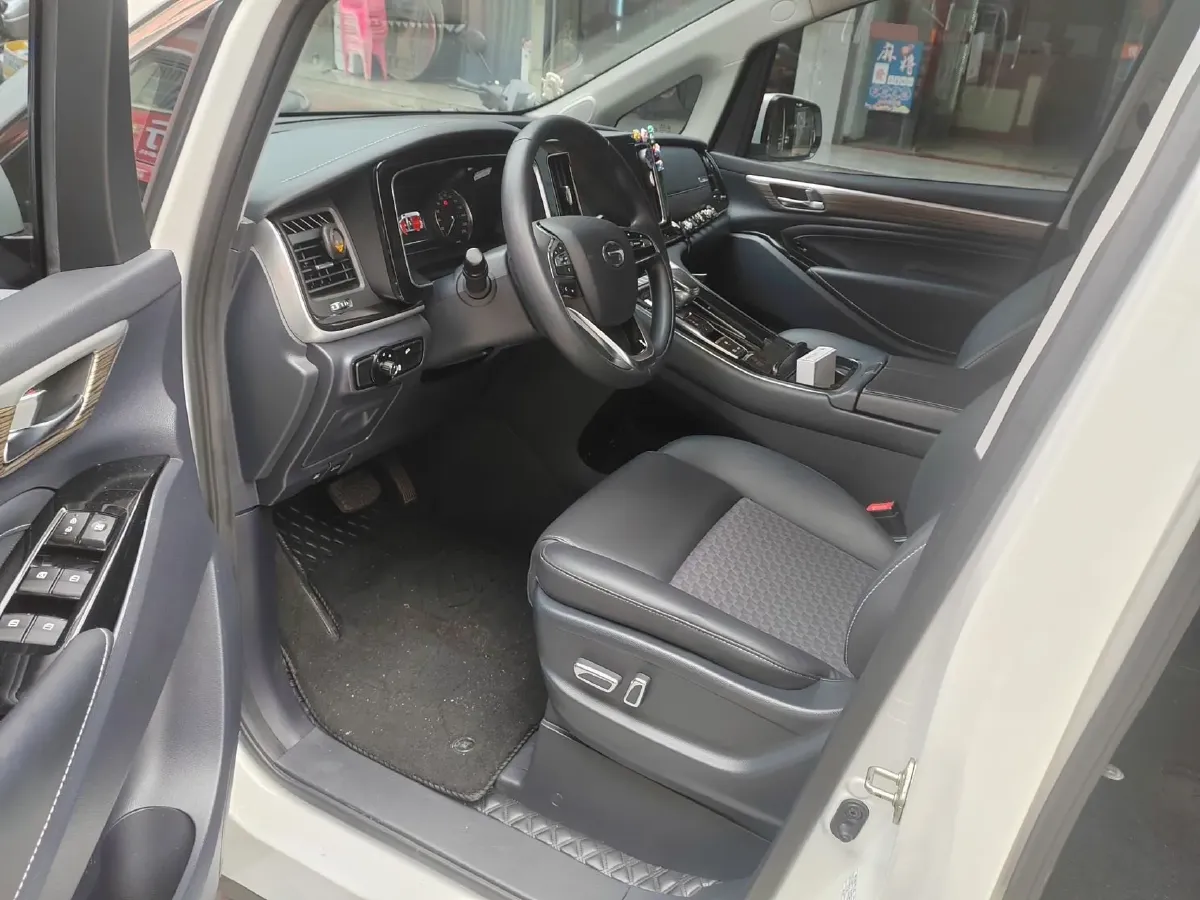 2023 GAC Trumpchi M8 2.0T 252HP L4 8AT,autocango,china used car exporter,china ev exporter,chinese used car exporter,chinese used ev exporter