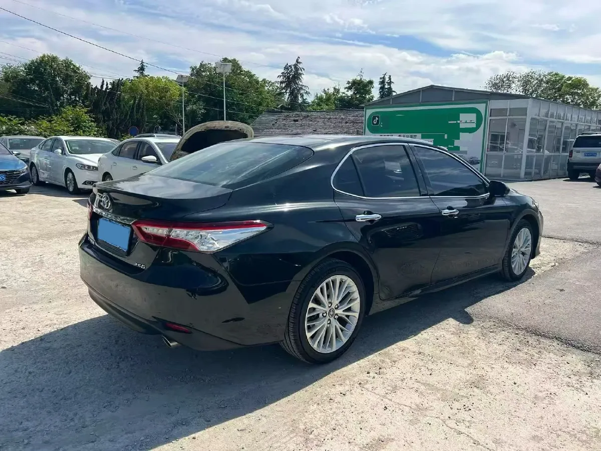 2019 Toyota Camry 2.5L 209HP L4 8AT,autocango,china used car exporter,china ev exporter,chinese used car exporter,chinese used ev exporter