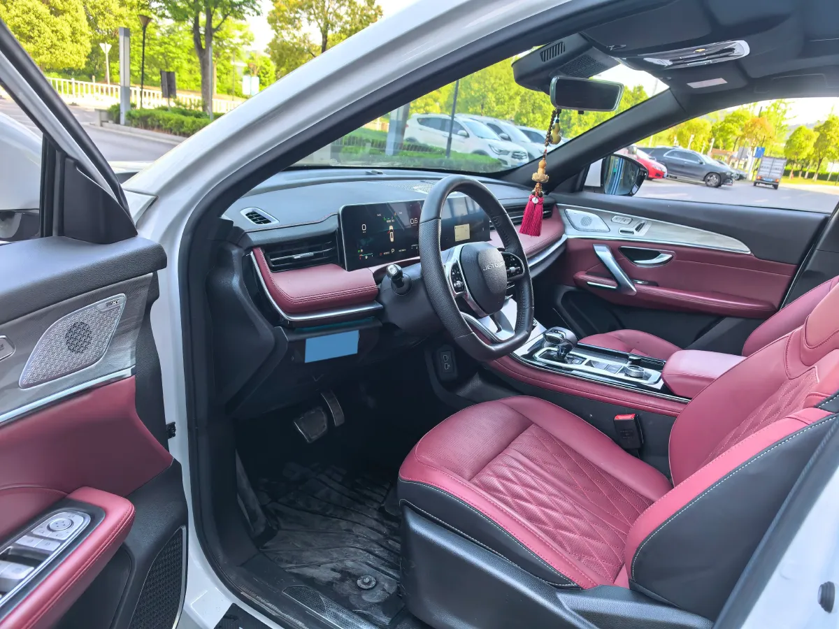 2023 Jetour X70 Plus 1.6T 197HP L4 7DCT,autocango,china used car exporter,china ev exporter,chinese used car exporter,chinese used ev exporter