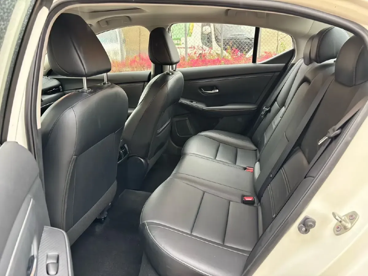 2020 Nissan Sylphy 1.6L 139HP L4 CVT,autocango,china used car exporter,china ev exporter,chinese used car exporter,chinese used ev exporter