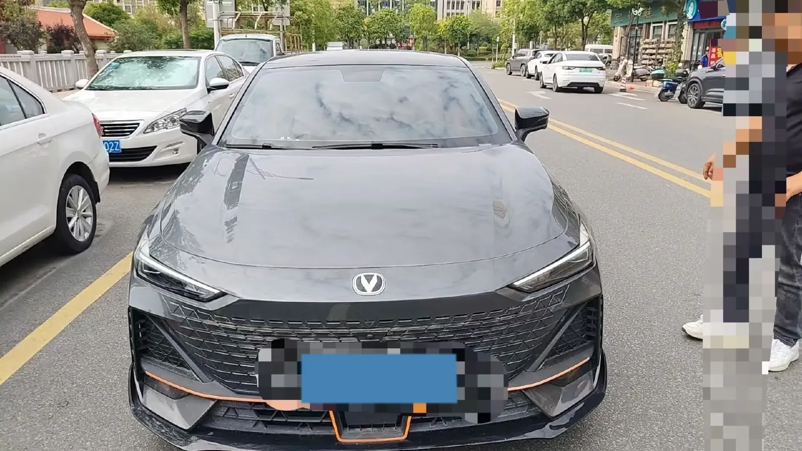 2022 ChangAn UNI-V 1.5T 188HP L4 7DCT,autocango,china used car exporter,china ev exporter,chinese used car exporter,chinese used ev exporter