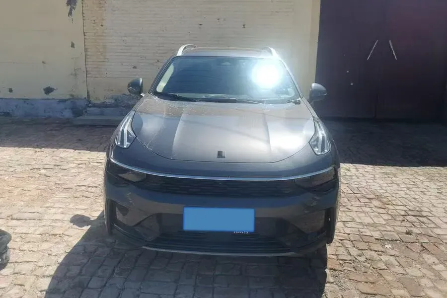 2023 MAXUS Interstellar 2.0T 261HP L4 8AT,autocango,china used car exporter,china ev exporter,chinese used car exporter,chinese used ev exporter