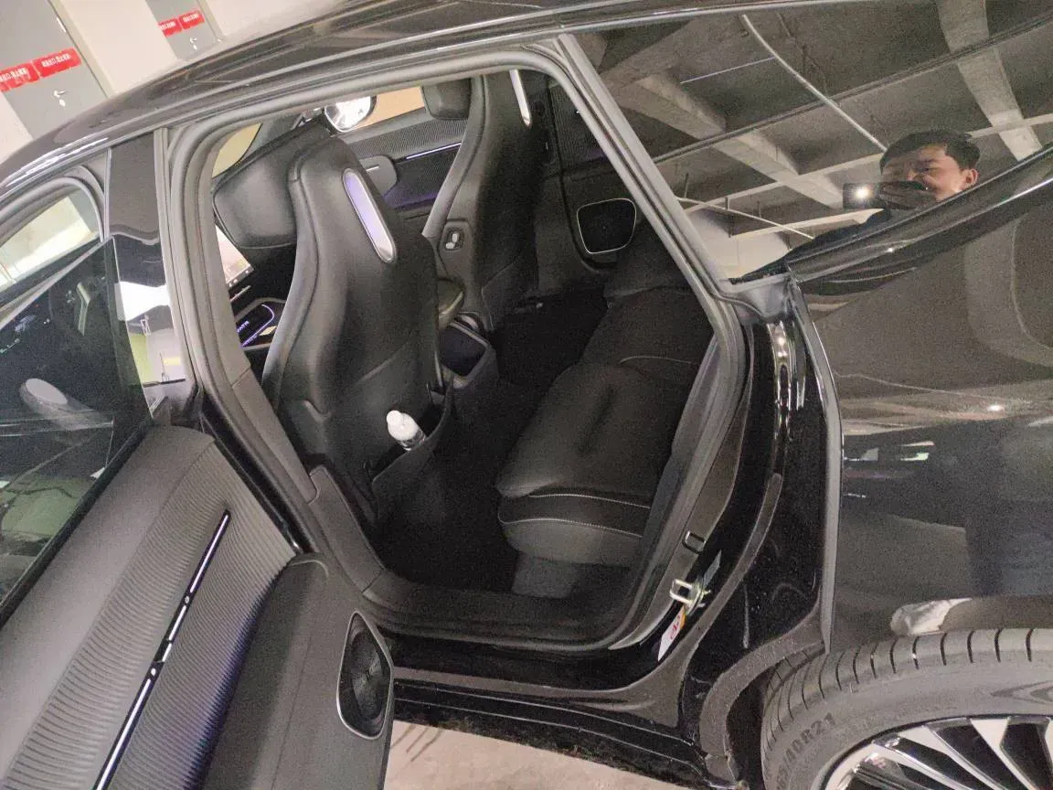 2024 Avatr 12 BEV 94.5KWH,autocango,china used car exporter,china ev exporter,chinese used car exporter,chinese used ev exporter
