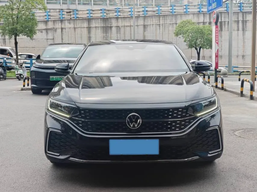 2022 Xpeng P7 BEV 60.2KWH,autocango,china used car exporter,china ev exporter,chinese used car exporter,chinese used ev exporter