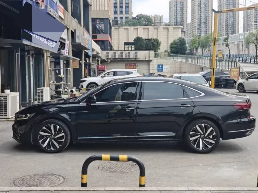 2022 Xpeng P7 BEV 60.2KWH,autocango,china used car exporter,china ev exporter,chinese used car exporter,chinese used ev exporter