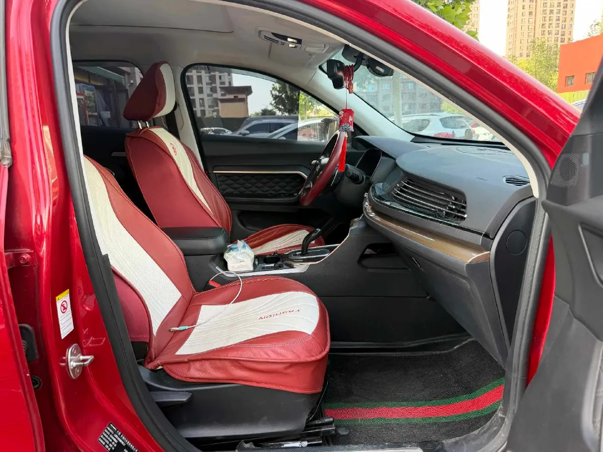 2021 Haval H6 1.5T 169HP L4 7DCT,autocango,china used car exporter,china ev exporter,chinese used car exporter,chinese used ev exporter