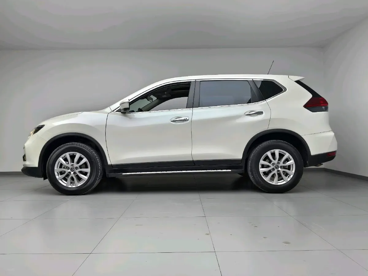 2021 Nissan X-Trail 2.0L 151HP L4 CVT,autocango,china used car exporter,china ev exporter,chinese used car exporter,chinese used ev exporter