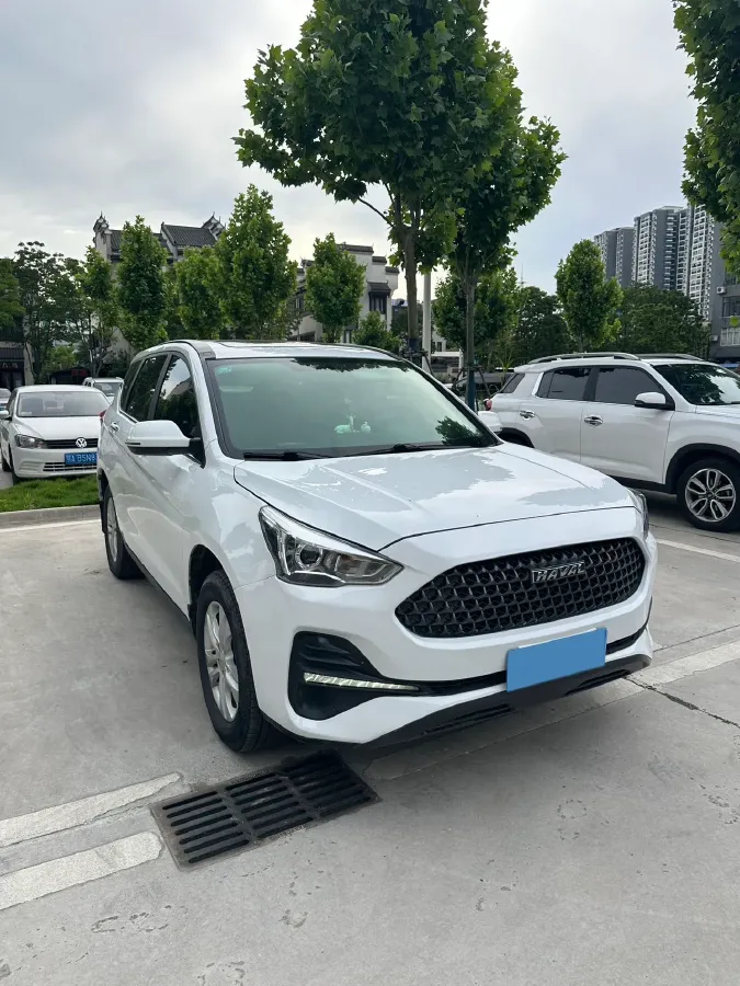 2019 Haval M6 1.5T 150HP L4 7DCT,autocango,china used car exporter,china ev exporter,chinese used car exporter,chinese used ev exporter