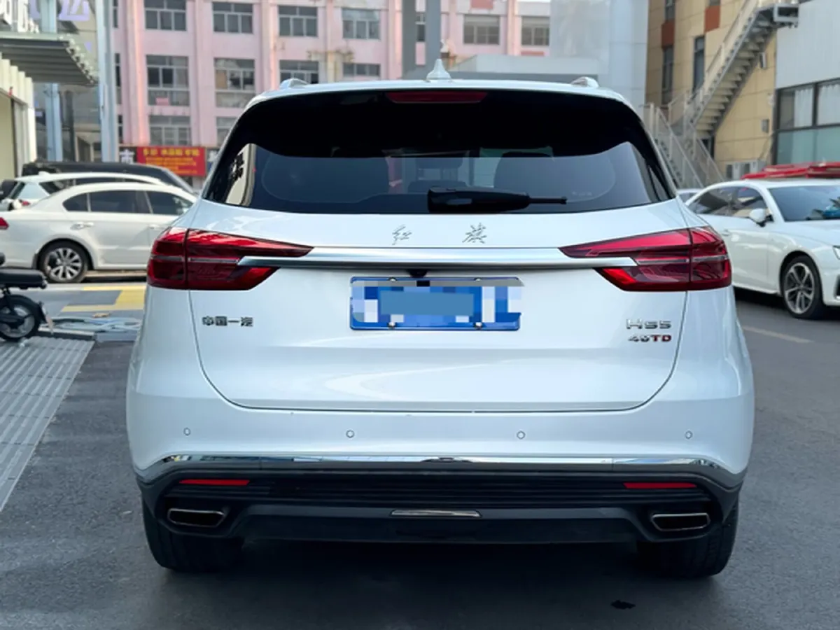 2022 HongQi HS5 2.0T 224HP L4 6AT,autocango,china used car exporter,china ev exporter,chinese used car exporter,chinese used ev exporter