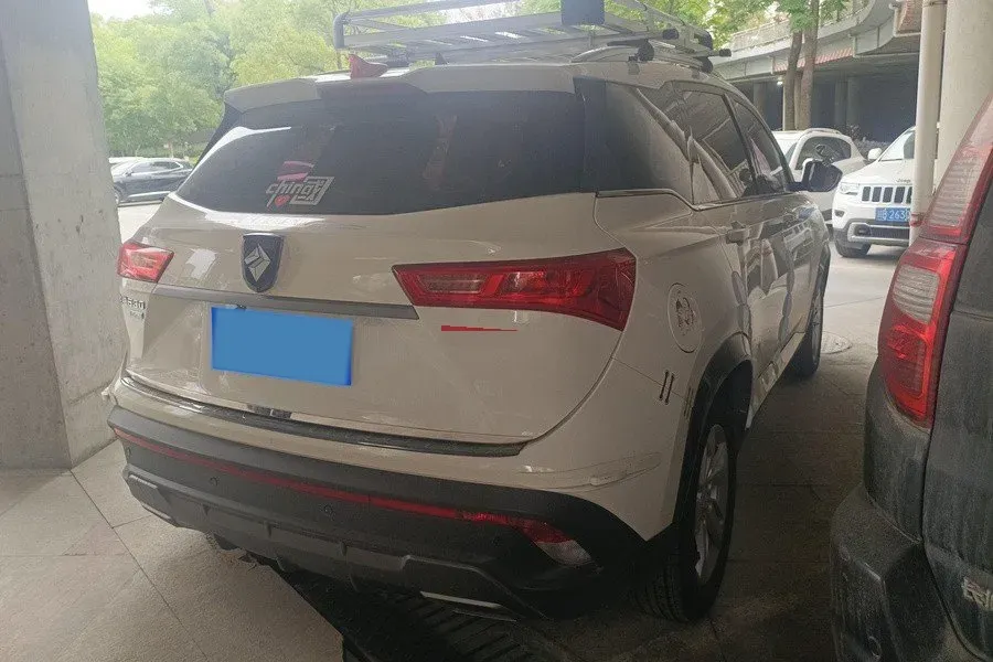 2019 BaoJun 530 1.5T 151HP L4 CVT,autocango,china used car exporter,china ev exporter,chinese used car exporter,chinese used ev exporter