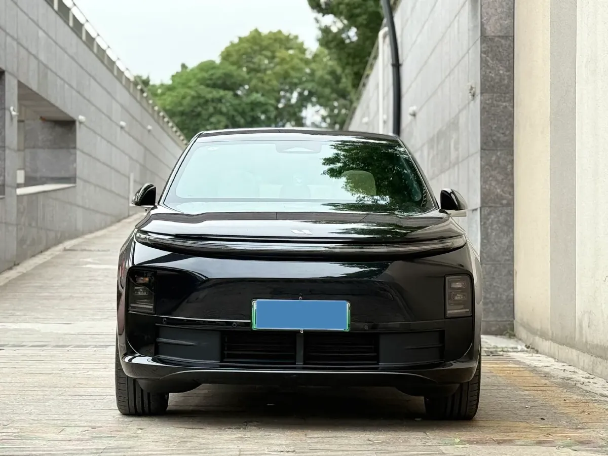 2024 Li L6 Range Extended 154HP L4 REEV 36.8KWH,autocango,china used car exporter,china ev exporter,chinese used car exporter,chinese used ev exporter