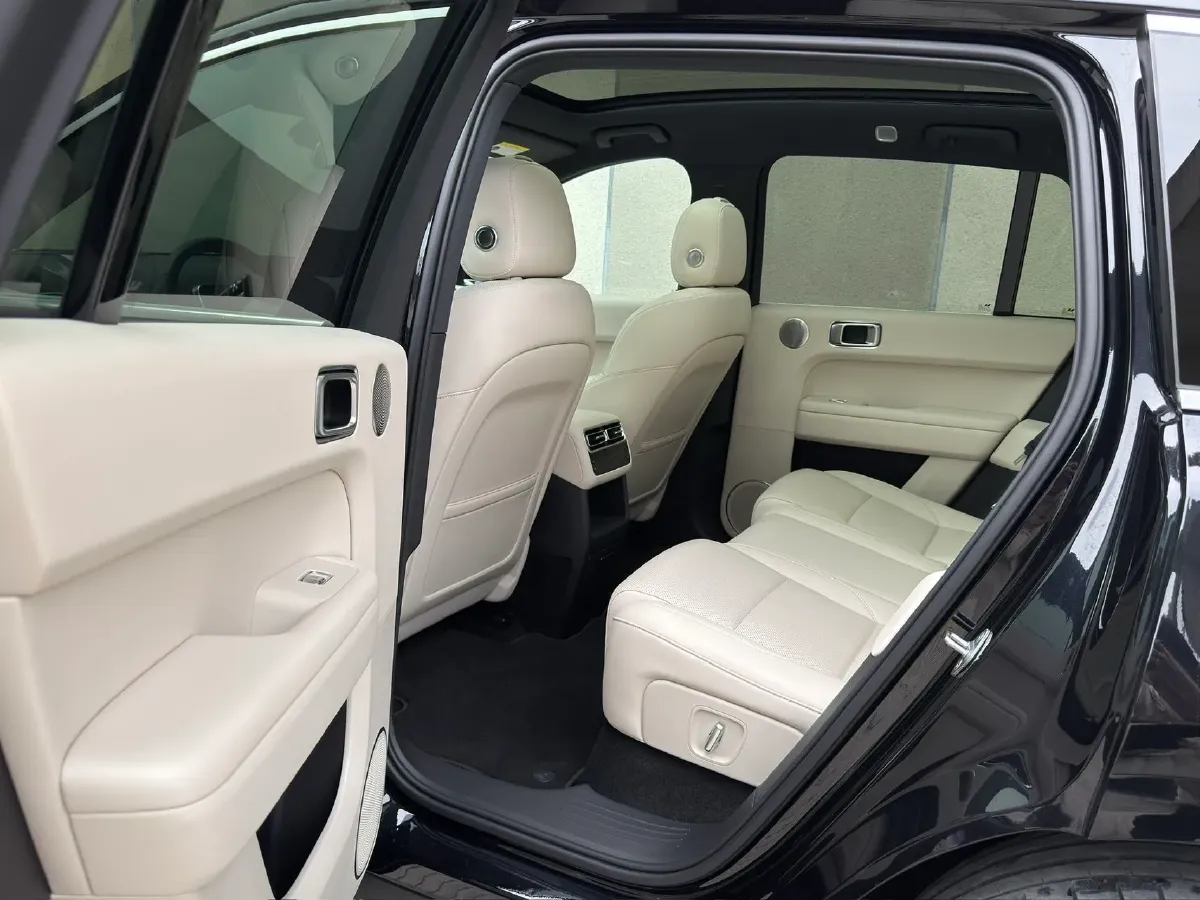 2024 Li L6 Range Extended 154HP L4 REEV 36.8KWH,autocango,china used car exporter,china ev exporter,chinese used car exporter,chinese used ev exporter