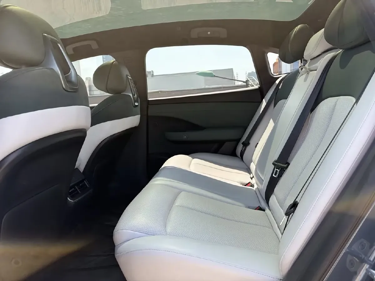 2025 Nissan N7 BEV 73KWH,autocango,china used car exporter,china ev exporter,chinese used car exporter,chinese used ev exporter