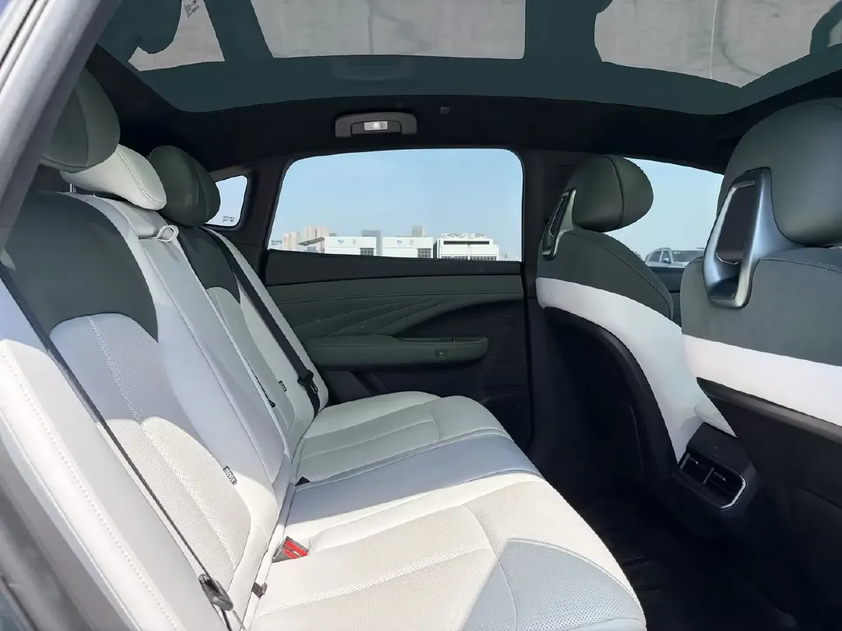 2025 Nissan N7 BEV 73KWH,autocango,china used car exporter,china ev exporter,chinese used car exporter,chinese used ev exporter