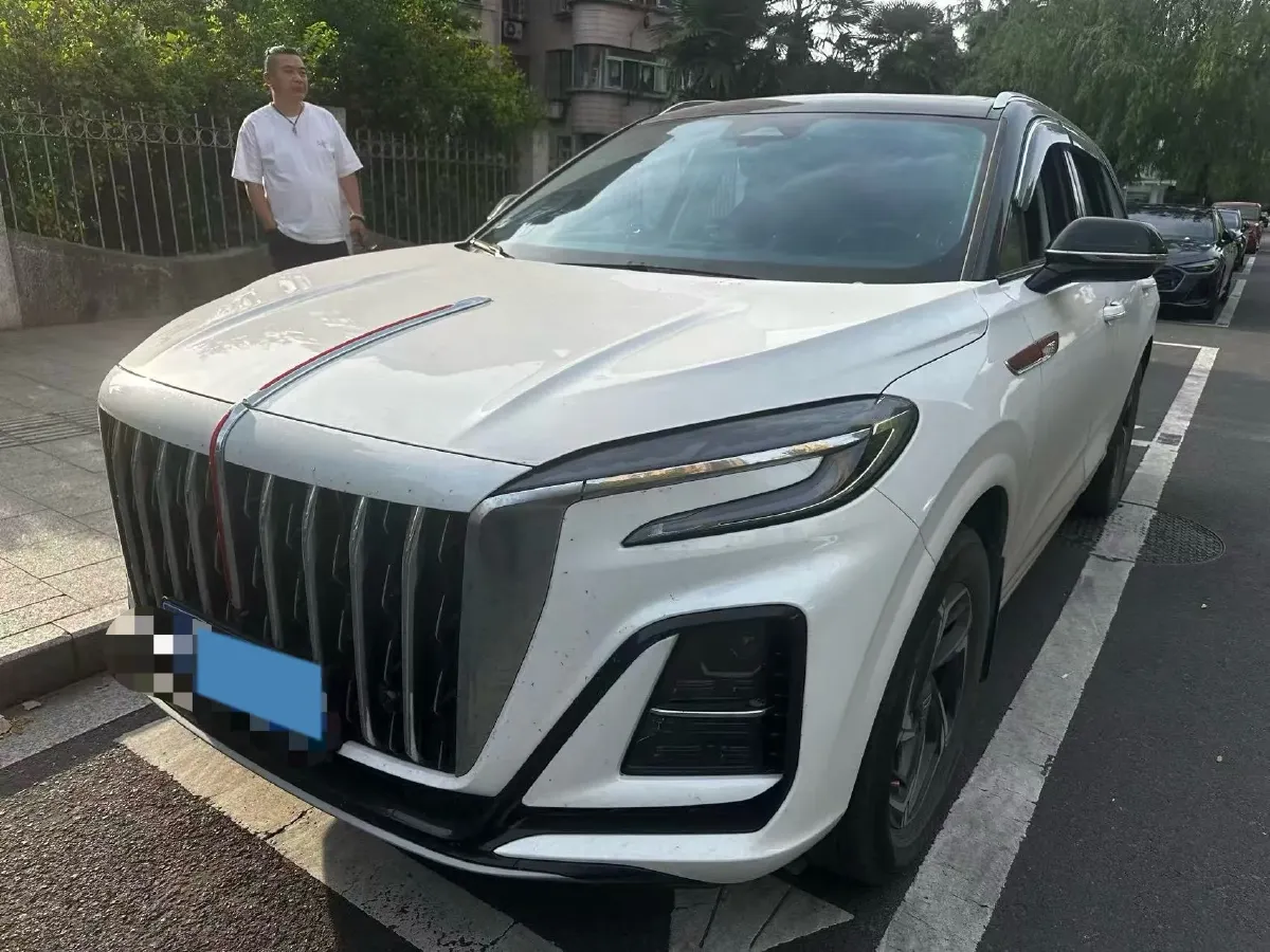 2024 HongQi HS3 1.5T 169HP L4 7DCT,autocango,china used car exporter,china ev exporter,chinese used car exporter,chinese used ev exporter