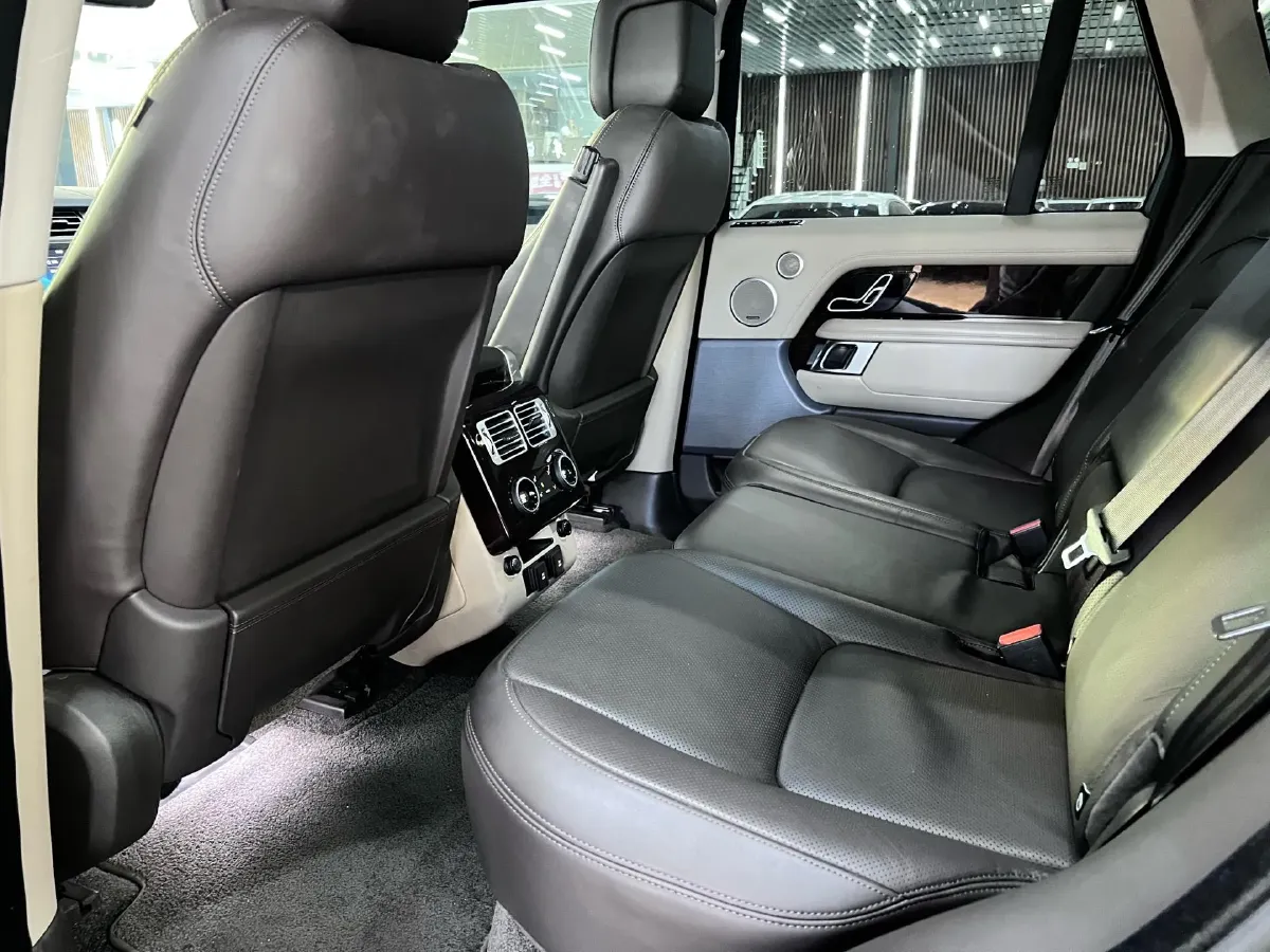 2021 Land Rover Range Rover 3.0T 360HP L6 8AT,autocango,china used car exporter,china ev exporter,chinese used car exporter,chinese used ev exporter