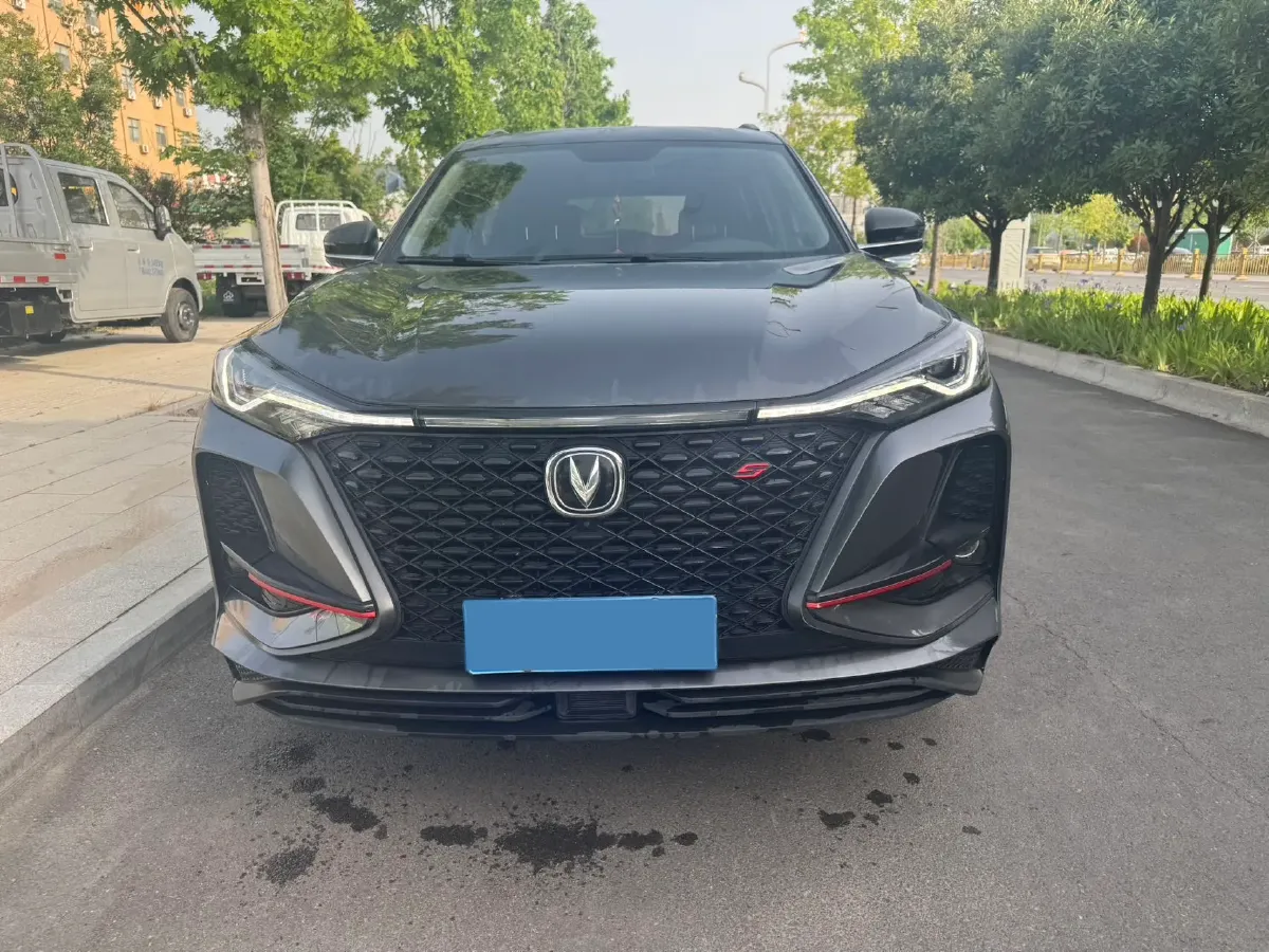 2020 ChangAn CS75 Plus 1.5T 178HP L4 6AT,autocango,china used car exporter,china ev exporter,chinese used car exporter,chinese used ev exporter