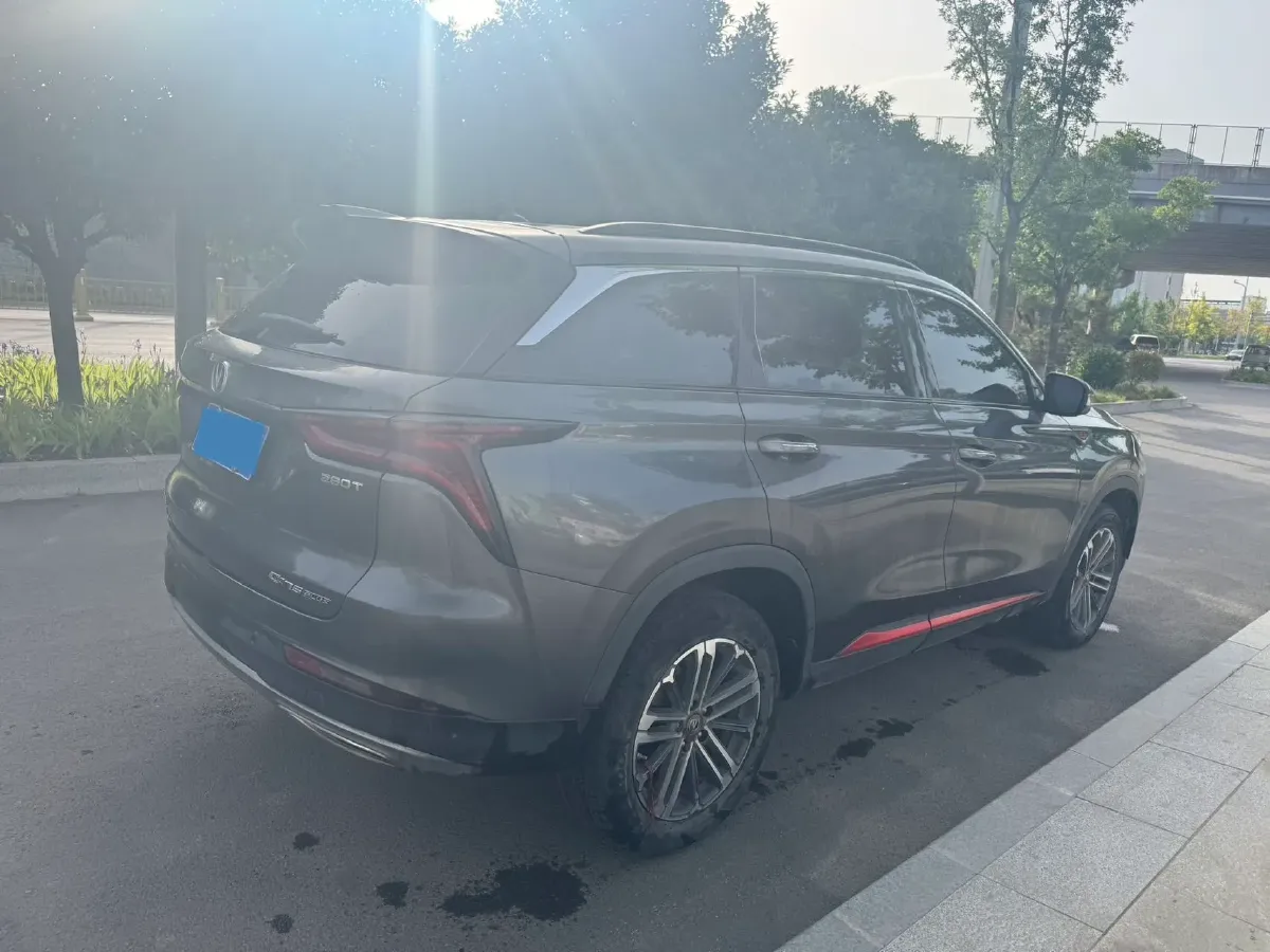 2020 ChangAn CS75 Plus 1.5T 178HP L4 6AT,autocango,china used car exporter,china ev exporter,chinese used car exporter,chinese used ev exporter