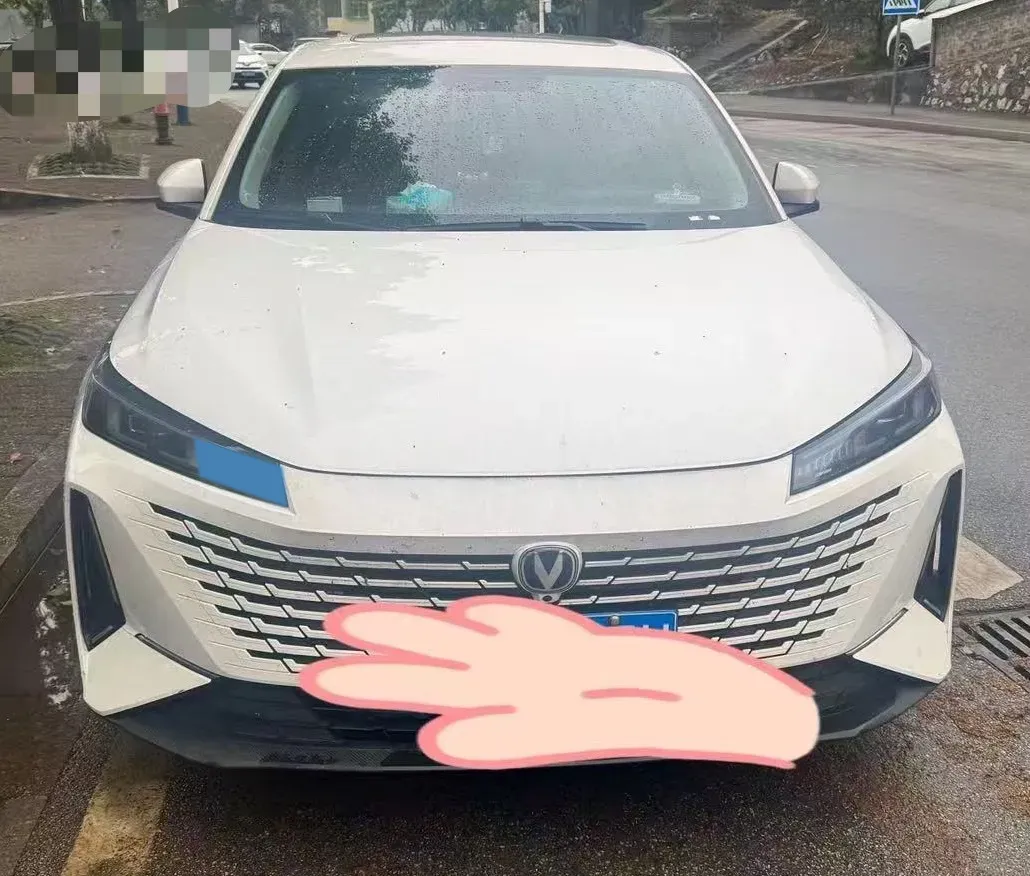 2023 ChangAn Oshan Z6 1.5T 188HP L4 7DCT,autocango,china used car exporter,china ev exporter,chinese used car exporter,chinese used ev exporter