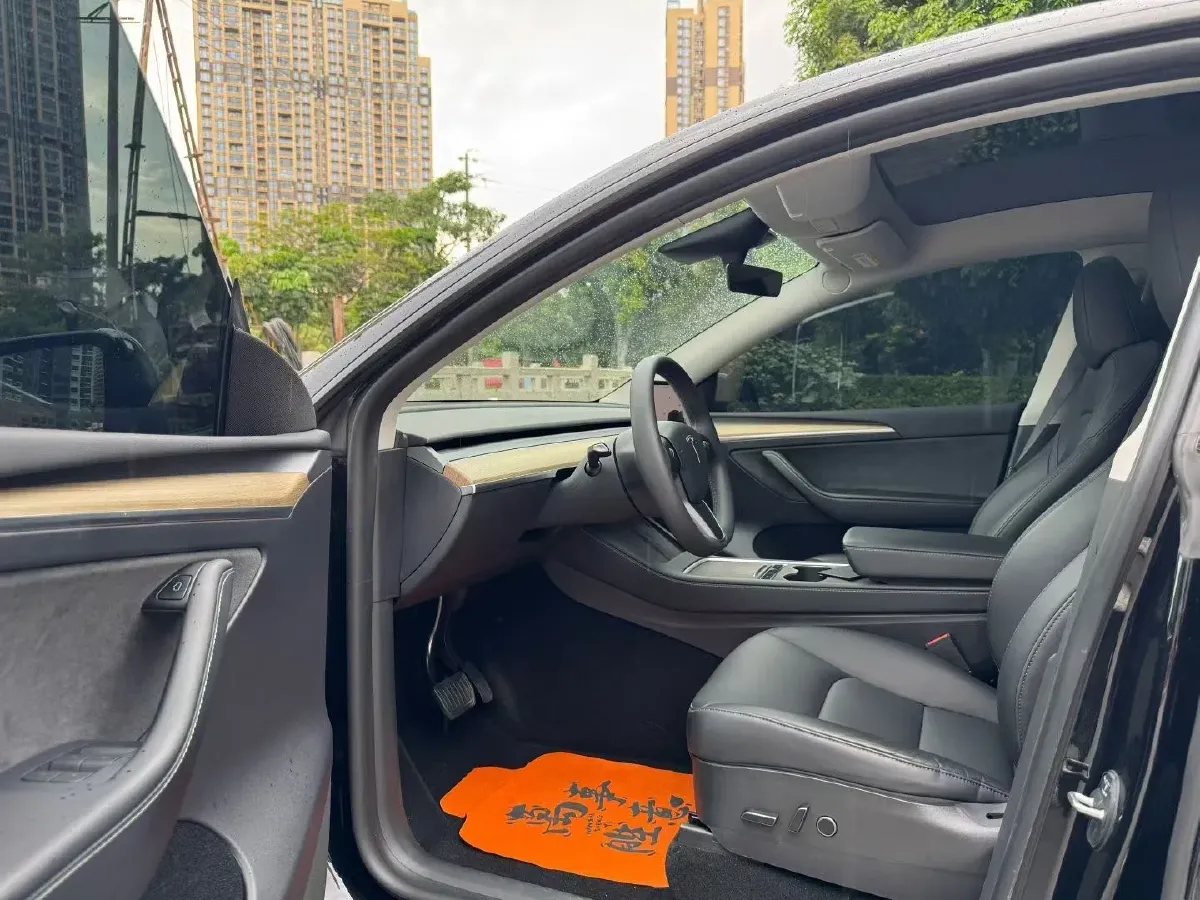 2022 Tesla Model Y BEV 60KWH,autocango,china used car exporter,china ev exporter,chinese used car exporter,chinese used ev exporter