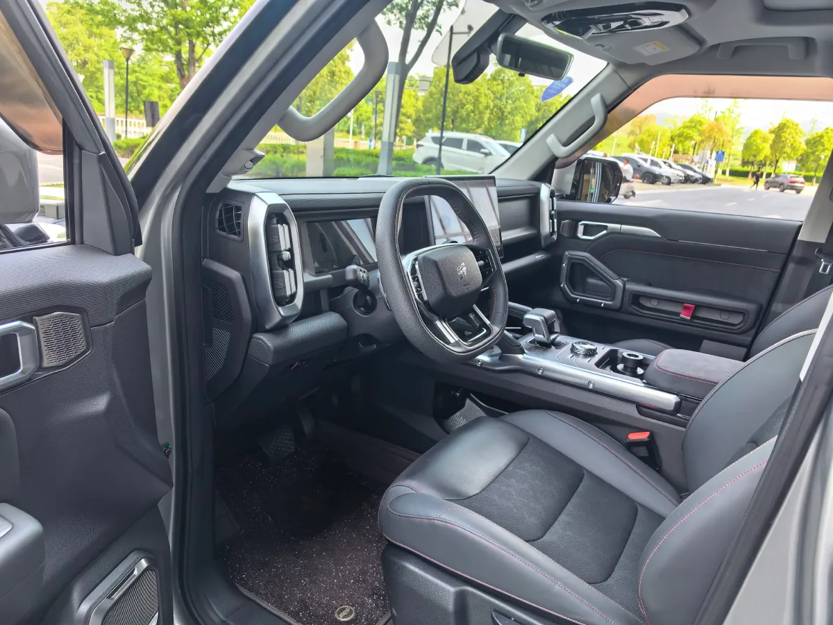 2023 Jetour Traveller 1.5T 184HP L4 7DCT,autocango,china used car exporter,china ev exporter,chinese used car exporter,chinese used ev exporter