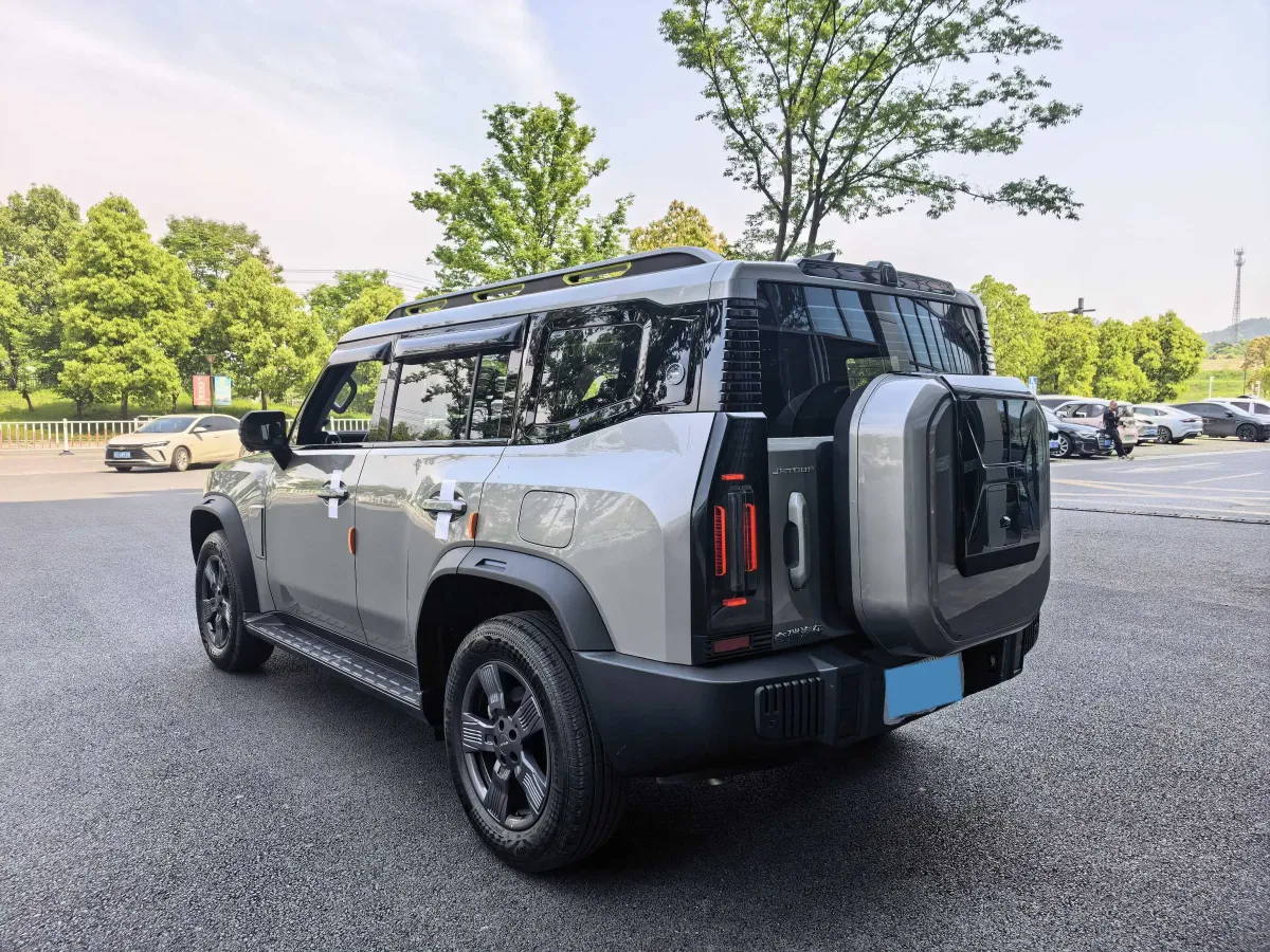 2023 Jetour Traveller 1.5T 184HP L4 7DCT,autocango,china used car exporter,china ev exporter,chinese used car exporter,chinese used ev exporter