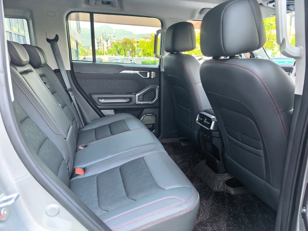 2023 Jetour Traveller 1.5T 184HP L4 7DCT,autocango,china used car exporter,china ev exporter,chinese used car exporter,chinese used ev exporter