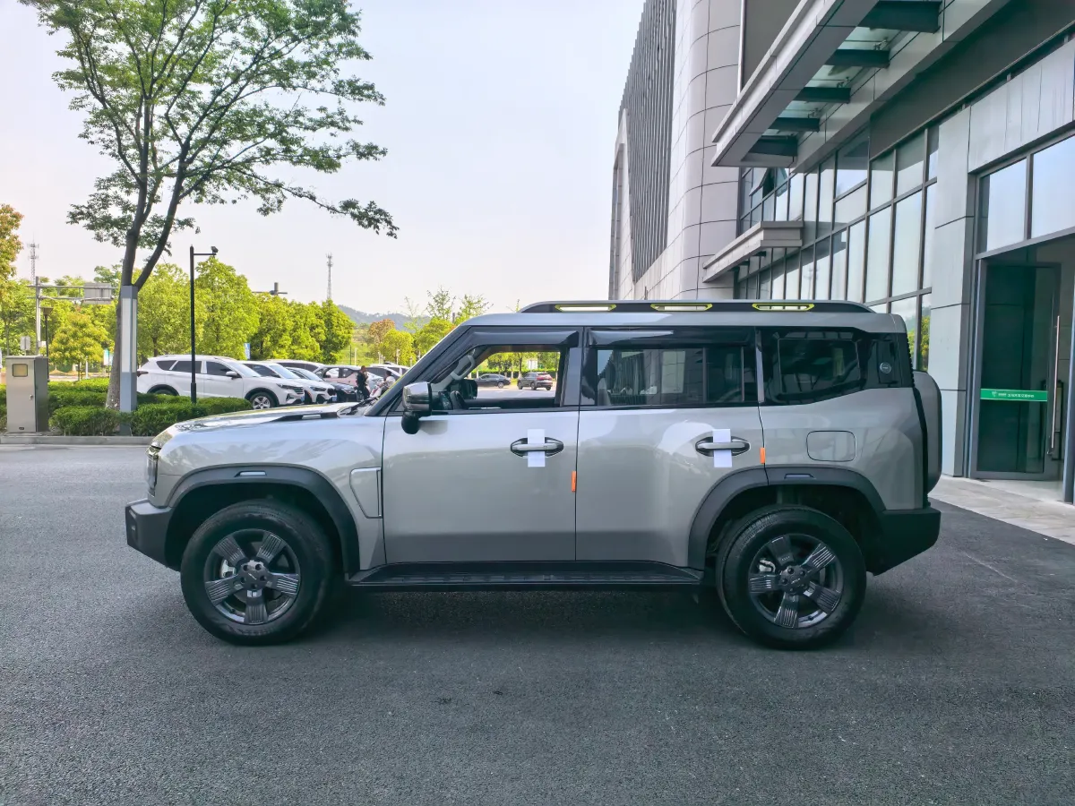 2023 Jetour Traveller 1.5T 184HP L4 7DCT,autocango,china used car exporter,china ev exporter,chinese used car exporter,chinese used ev exporter