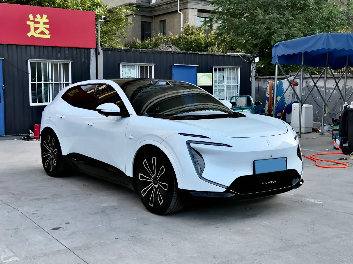 2024 Avatr 07 1.5T 156HP L4 REEV 39.05KWH,autocango,china used car exporter,china ev exporter,chinese used car exporter,chinese used ev exporter