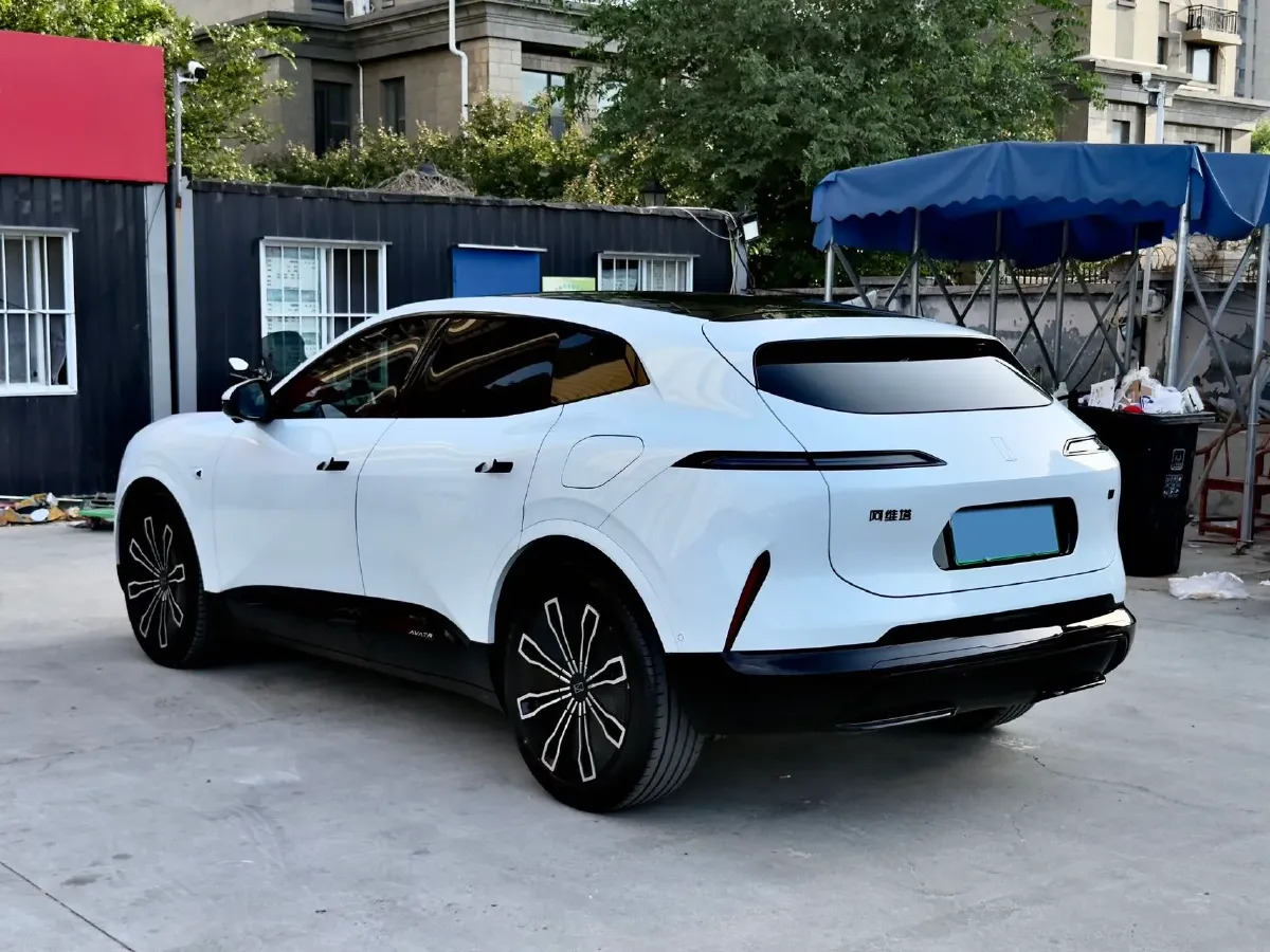 2024 Avatr 07 1.5T 156HP L4 REEV 39.05KWH,autocango,china used car exporter,china ev exporter,chinese used car exporter,chinese used ev exporter