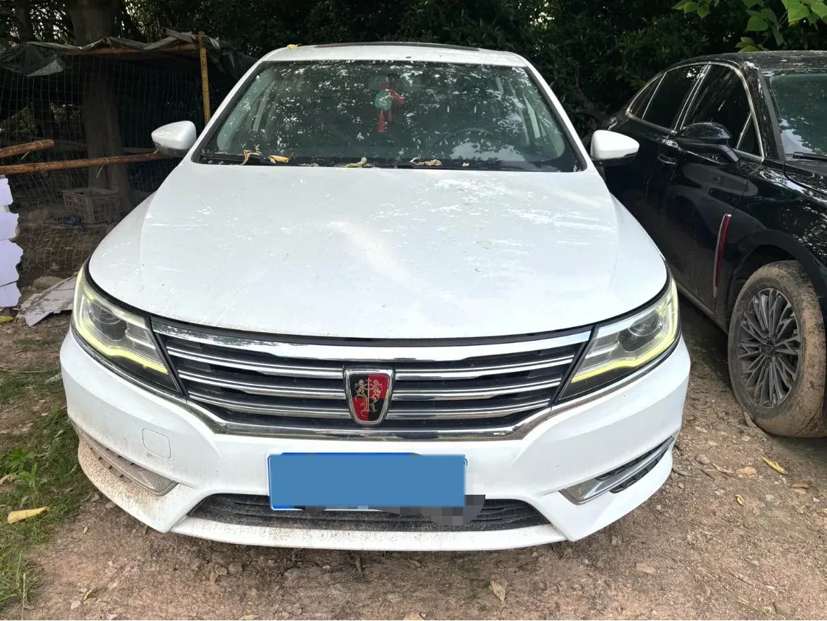 2018 Roewe i6 1.5T 169HP L4 7DCT,autocango,china used car exporter,china ev exporter,chinese used car exporter,chinese used ev exporter