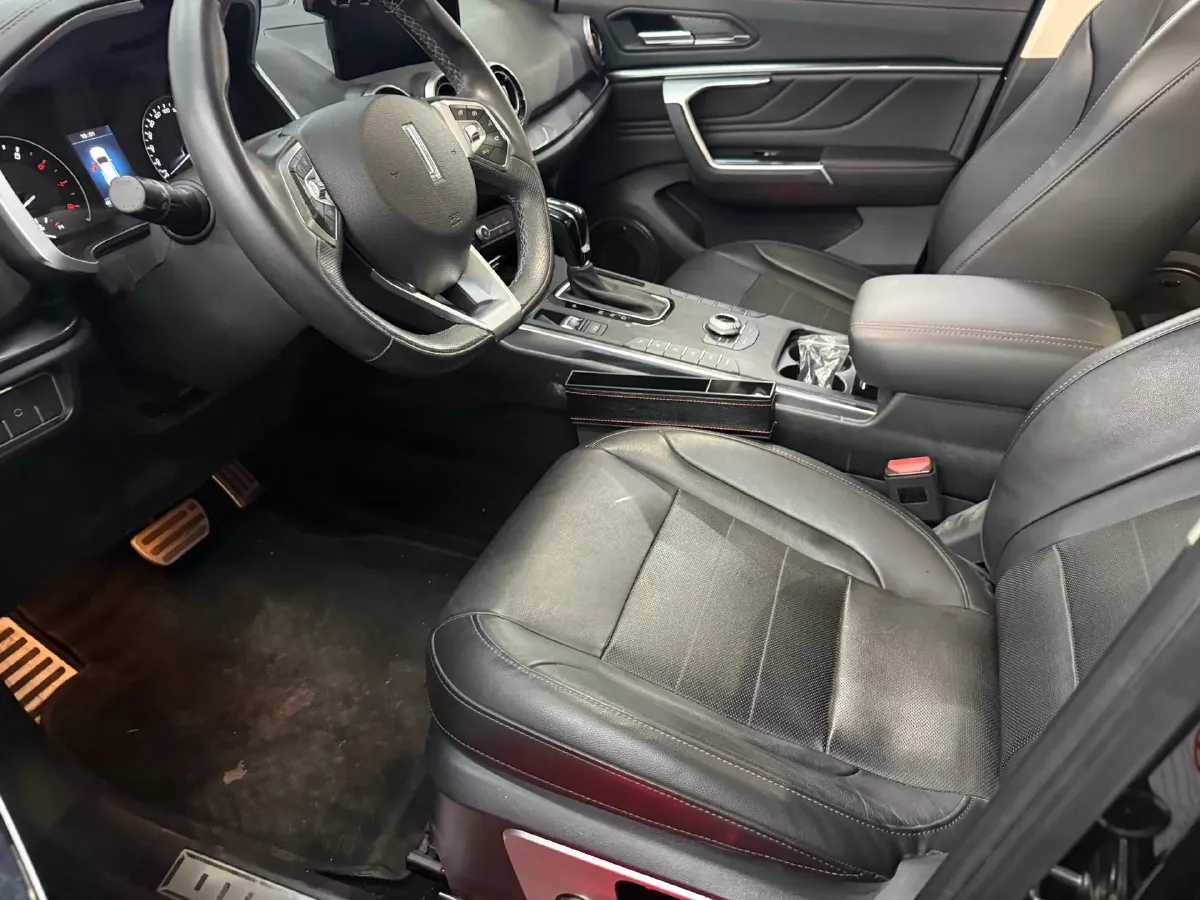 2017 WEY VV5 2.0T 197HP L4 7DCT,autocango,china used car exporter,china ev exporter,chinese used car exporter,chinese used ev exporter