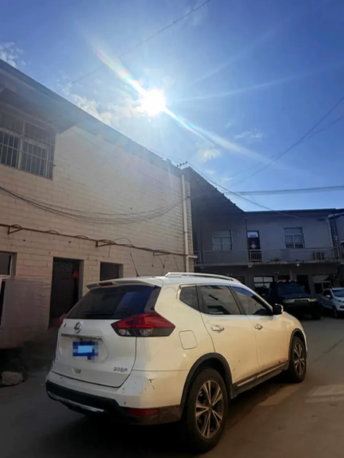2021 Nissan X-Trail 2.5L 181HP L4 CVT,autocango,china used car exporter,china ev exporter,chinese used car exporter,chinese used ev exporter