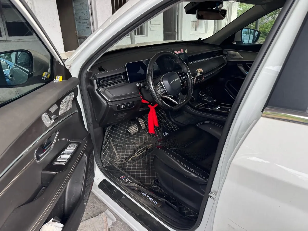 2021 Jetour X70 Plus 1.6T 197HP L4 7DCT,autocango,china used car exporter,china ev exporter,chinese used car exporter,chinese used ev exporter