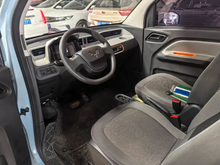 2020 WuLing HongGuang MINI EV BEV 9.3KWH,autocango,china used car exporter,china ev exporter,chinese used car exporter,chinese used ev exporter
