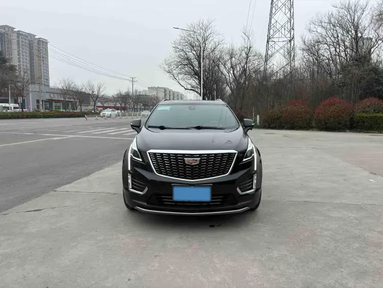 2022 Cadillac XT5 2.0T 237HP L4 9AT,autocango,china used car exporter,china ev exporter,chinese used car exporter,chinese used ev exporter