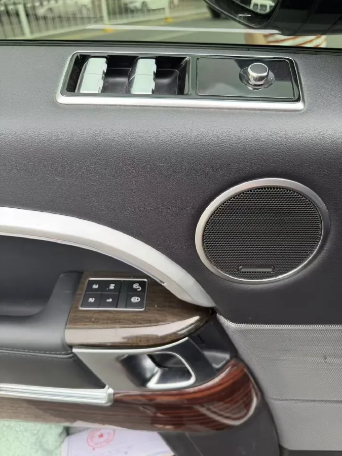 2018 Land Rover Range Rover Sport 2.0T 300HP L4 8AT PHEV 13.1KWH,autocango,china used car exporter,china ev exporter,chinese used car exporter,chinese used ev exporter