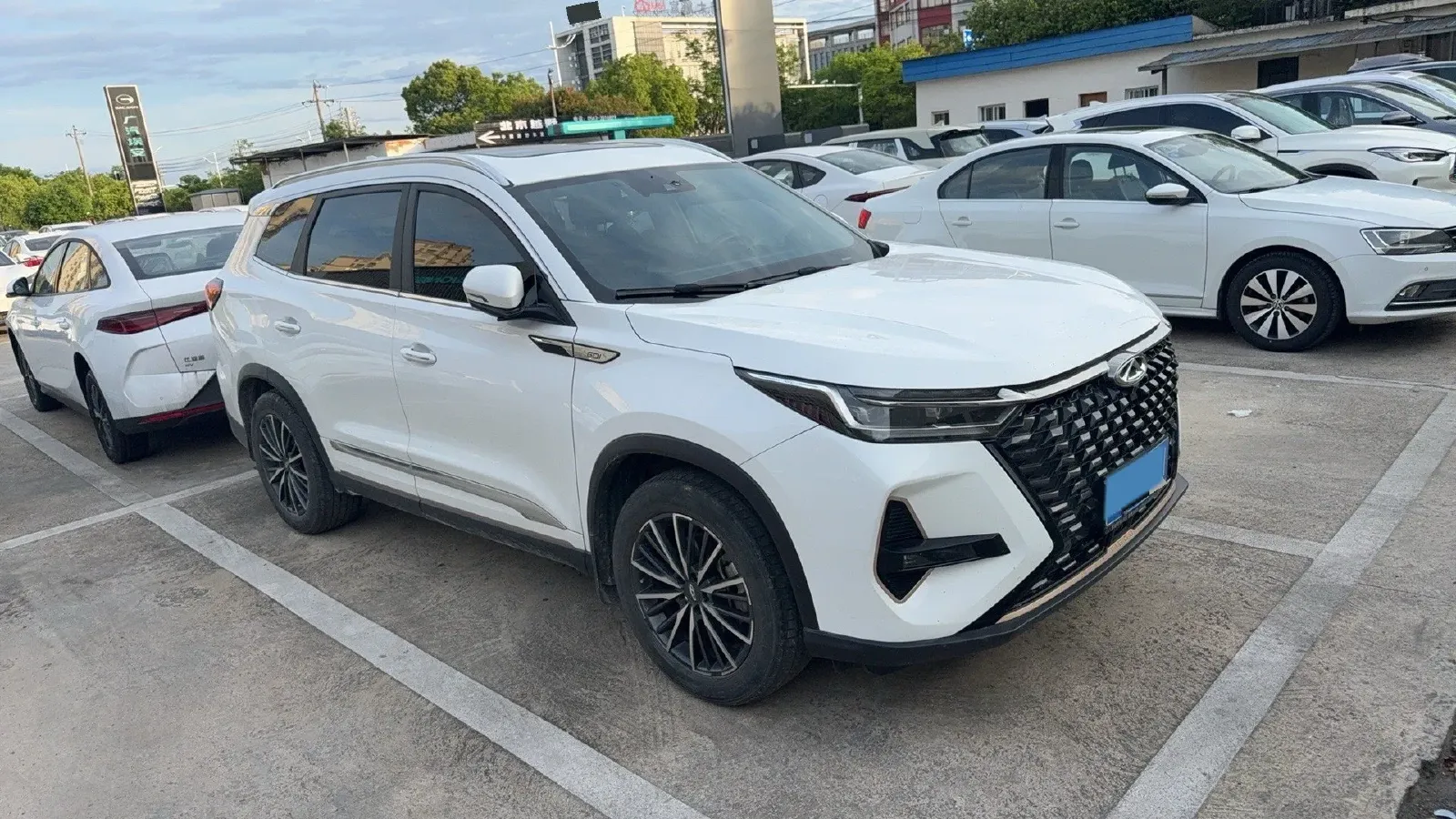 2022 Chery Tiggo 8 PRO 1.6T 197HP L4 7DCT,autocango,china used car exporter,china ev exporter,chinese used car exporter,chinese used ev exporter