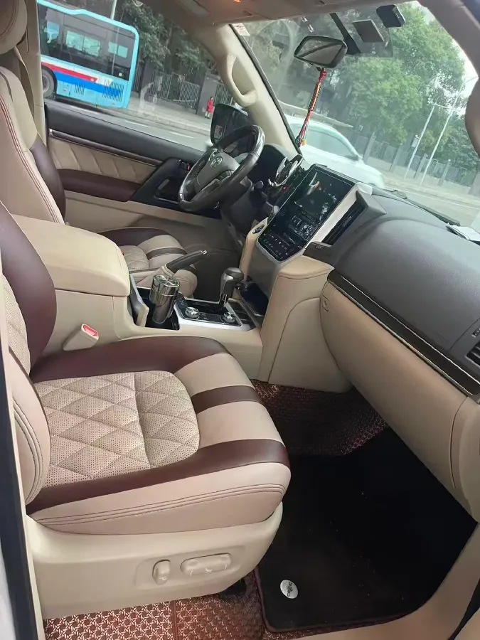 2019 Chevrolet Trax 1.0T 125HP L3 6AT,autocango,china used car exporter,china ev exporter,chinese used car exporter,chinese used ev exporter