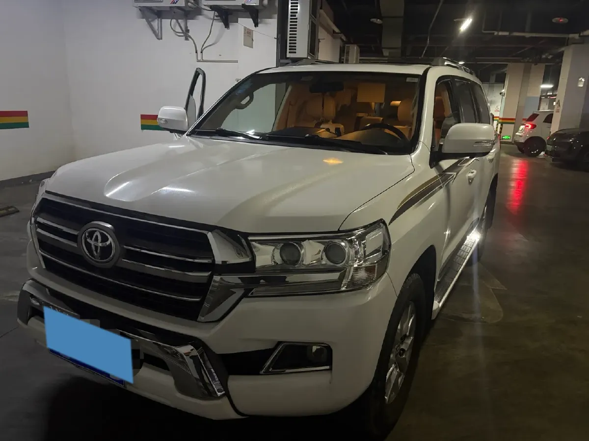 2019 Chevrolet Trax 1.0T 125HP L3 6AT,autocango,china used car exporter,china ev exporter,chinese used car exporter,chinese used ev exporter